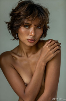 Rosah Sultry Asian Brunette Reclines Naked On The Rumpled Sheets