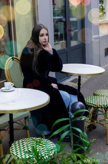 Lotty Vivacious Beauty Loves To Please As Well As Tease