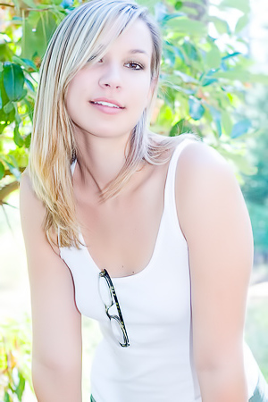 Babe with black glasses