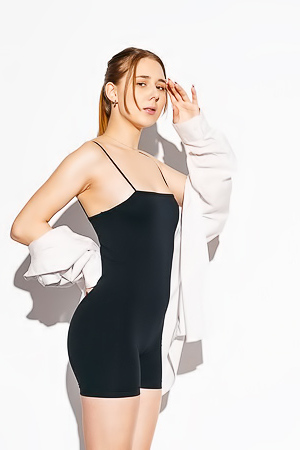 Mia And Muna Enjoys Lesbian Strapon Sex