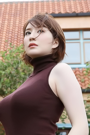 Baby via All Gravure