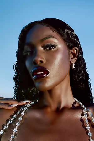 Sensual Tanerelle Savors the Desert Heat with Painted Skin
