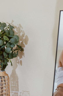 Stella Luxx And Cherry Kiss Breathtaking Sexy Lesbians